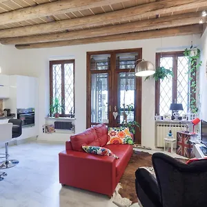 https://residenza-principe-amedeo.hotelinveneto.com