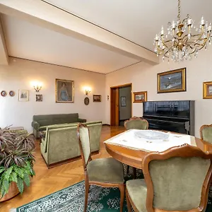 https://da-enzo-milano-centro.it-lombardy.com
