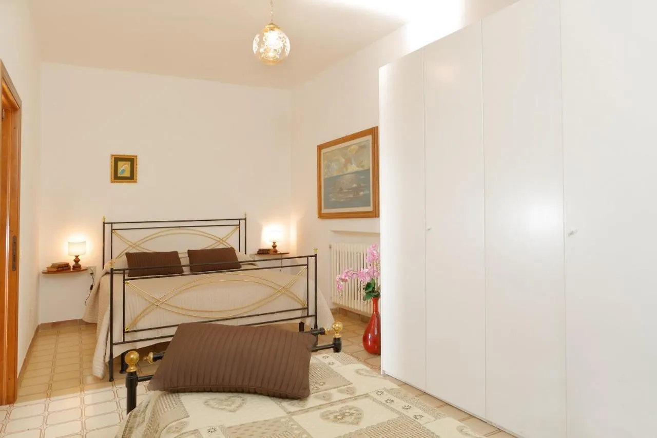 Podere I Sorbi San Donato in Fronzano Holiday home